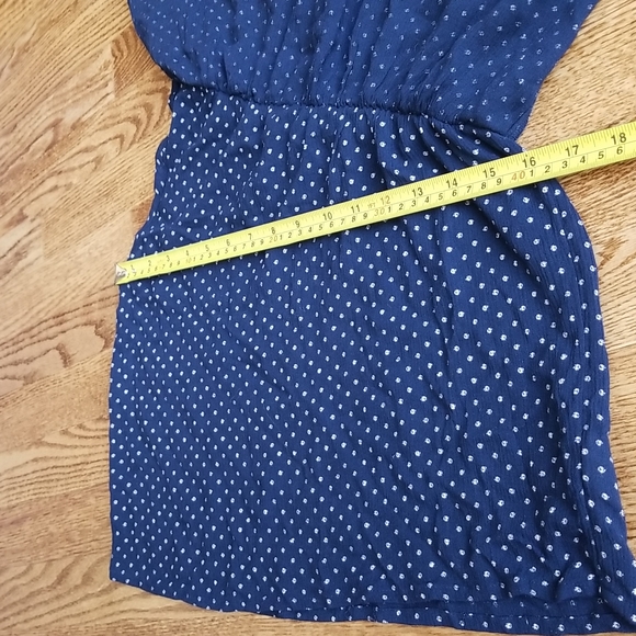 (XS) American Eagle Spotted One Shoulder Ruffle Detail 100% Viscose Top - Picture 6 of 9